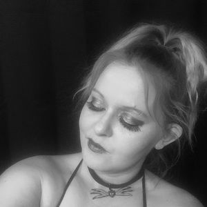 Meet your Posher, Stacie